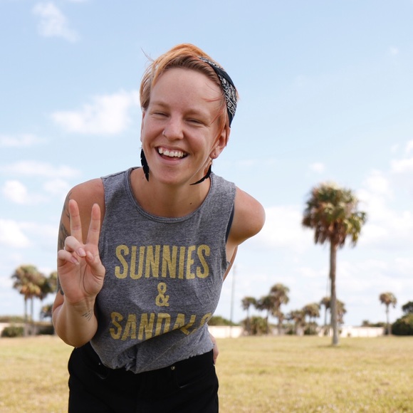 Meet your posher! - Picture 2 of 6